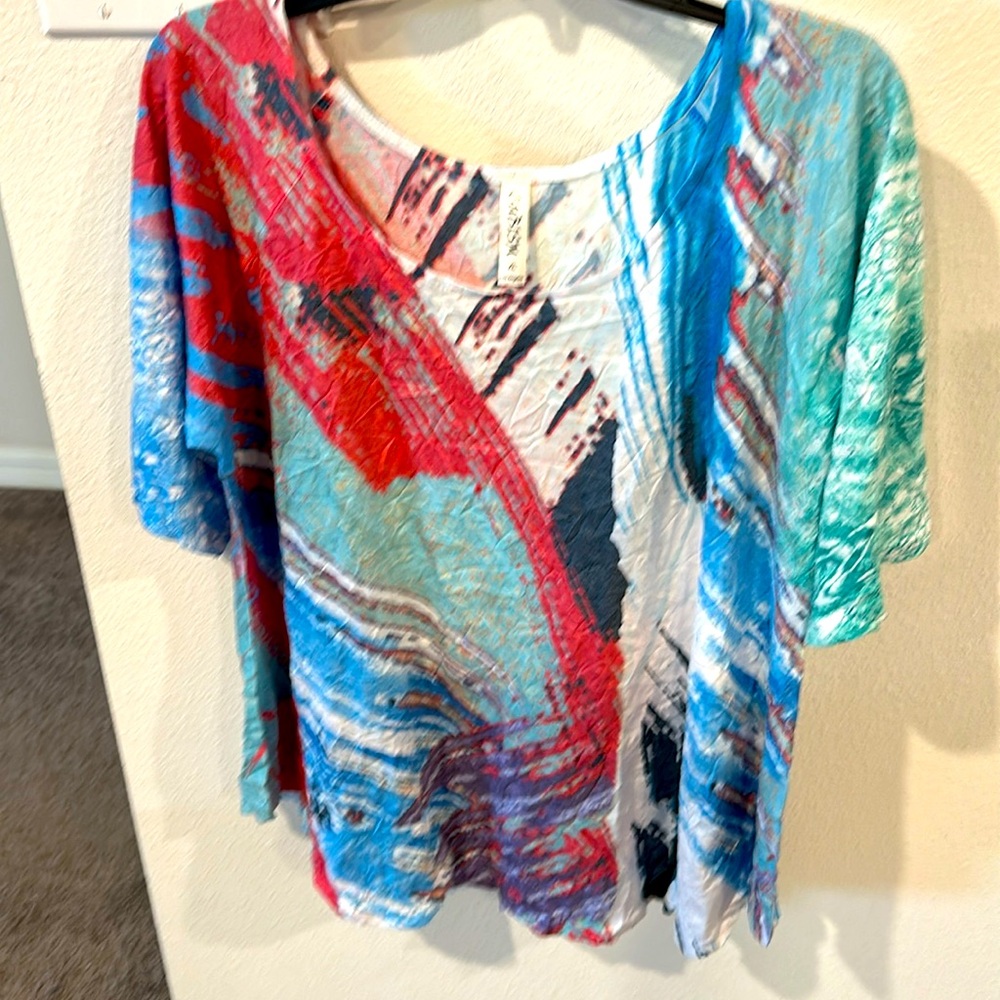 Cubism Wavy Lines Crinkle Asymmetrical Top